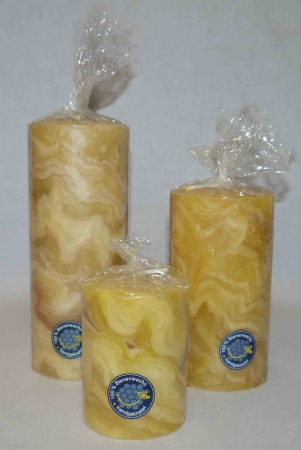 Bienenwachskerzen handgeknetet